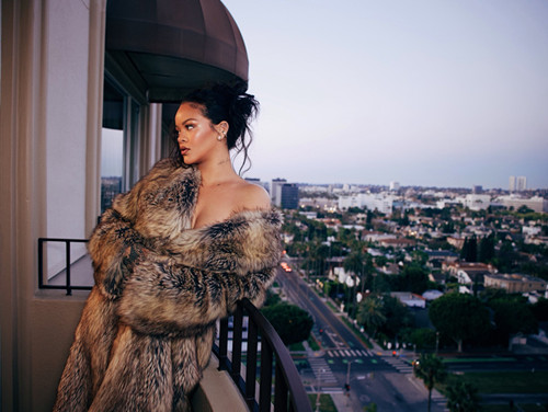 蕾哈娜（Rihanna）的推特账号